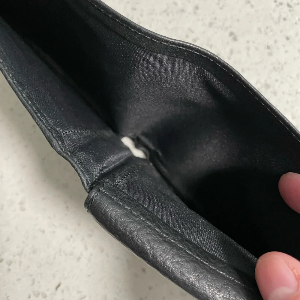 Kenneth Cole wallet
